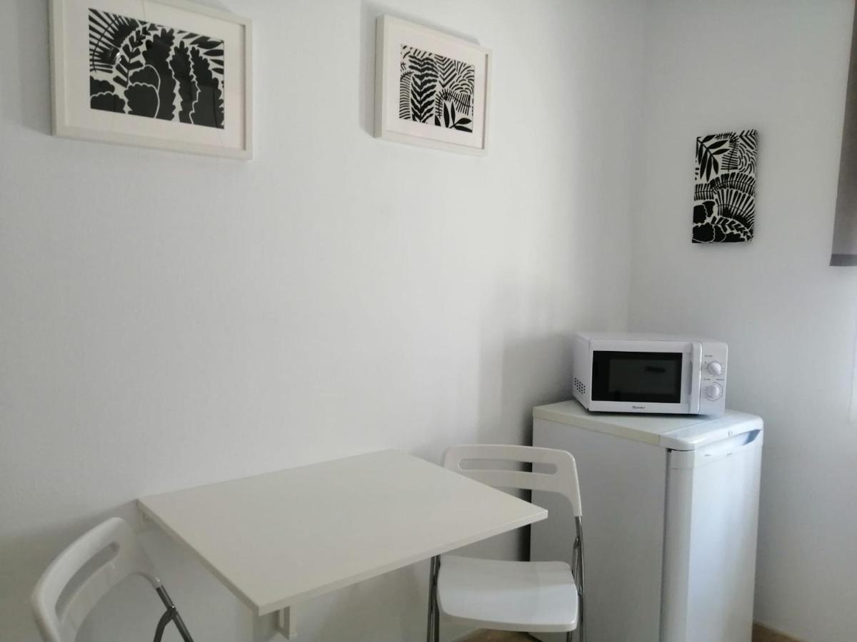 Room In Lovely Cottage House Habitaciones En Chalet En Cadiz San Fernando Esterno foto