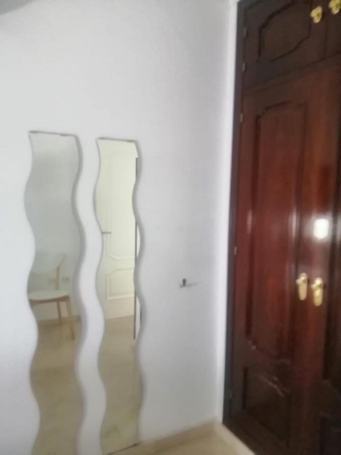 Room In Lovely Cottage House Habitaciones En Chalet En Cadiz San Fernando Esterno foto