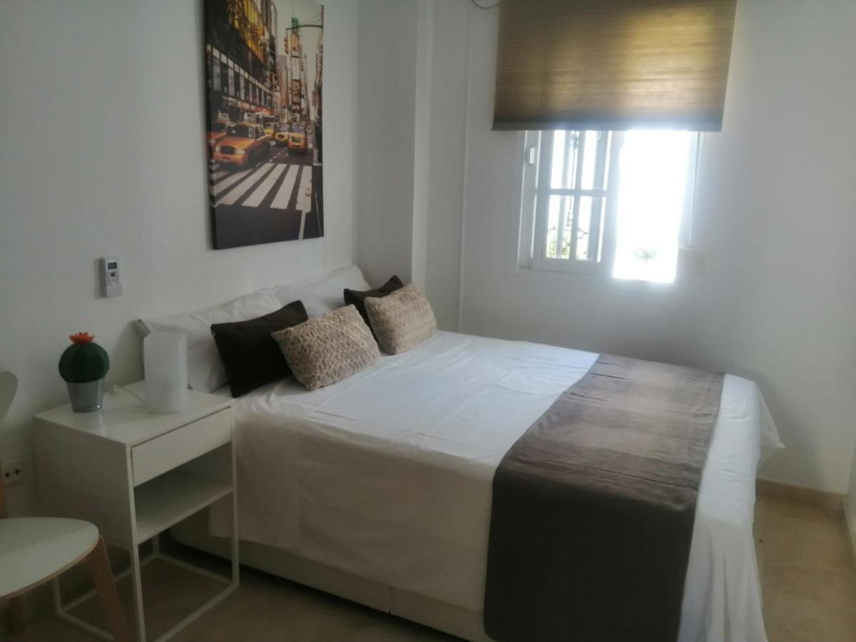 Room In Lovely Cottage House Habitaciones En Chalet En Cadiz San Fernando Esterno foto