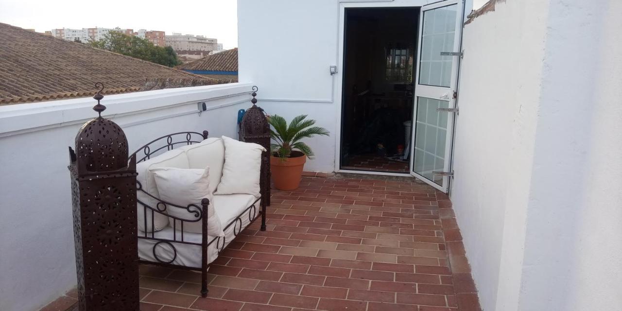 Room In Lovely Cottage House Habitaciones En Chalet En Cadiz San Fernando Esterno foto